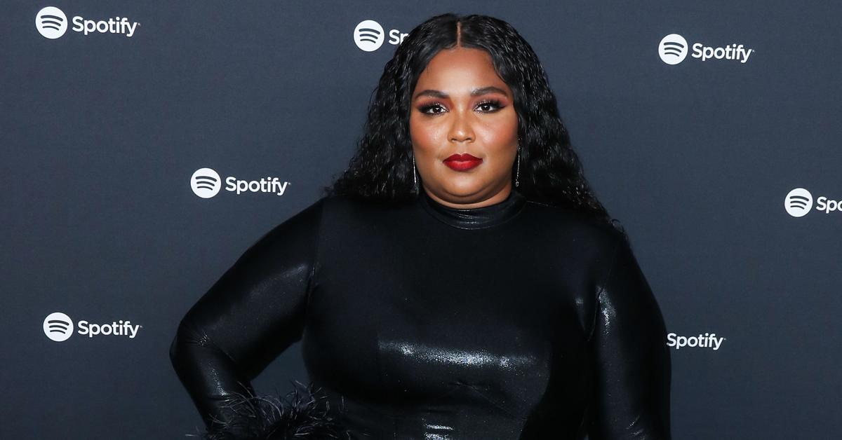 Lizzo Poses Naked To Encourage Self Love Kindness