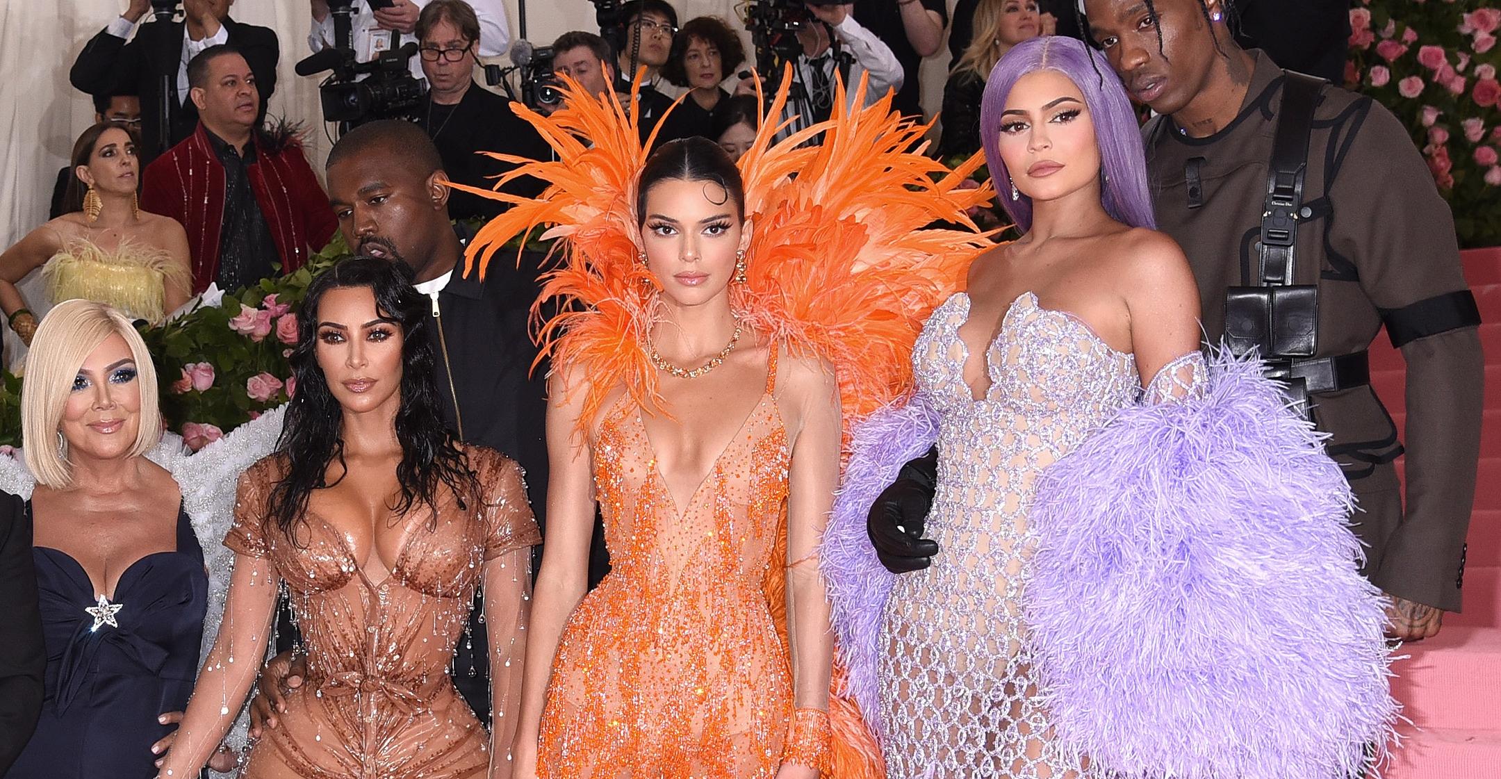 Kim Kardashian, Kylie And Kendall Jenner In New SKIMS Valentine's Day  Lingerie: Photos