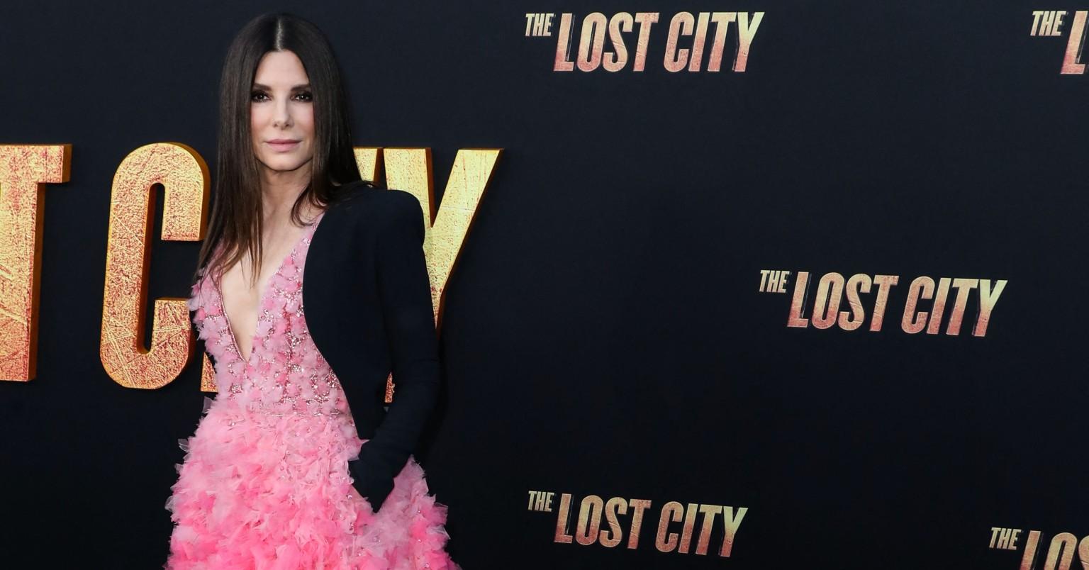 sandra bullock thinks weird people afraid aging process