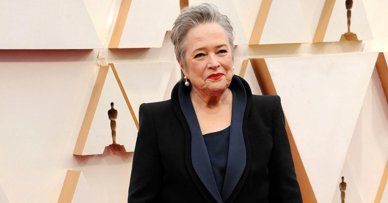 kathy bates chose not to have reconstruction surgery double mastectomy