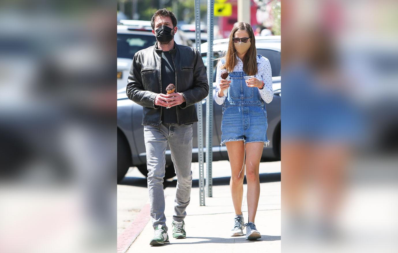 ben affleck and violet head out for ice cream