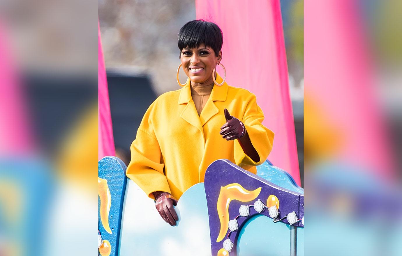 tamron hall attends dunkin donuts thanksgiving day parade