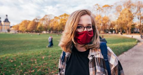 doctor warns new strain covid resists antibodies vaccine