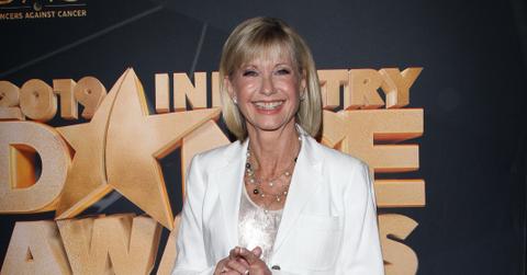 olivia newton john feeling pretty good amid metastatic breast cancer