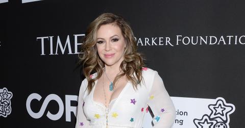 covid long hauler alyssa milano reveals vaccine has alleviated some symptoms