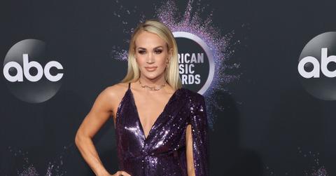 carrie underwood eats these foods to maintain legs and arms