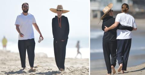 heidi klum and tom kaulitz enjoy a romantic walk on the beach