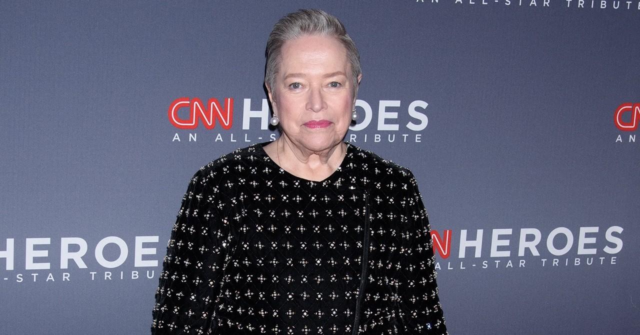 kathy bates chose not to have reconstruction surgery double mastectomy