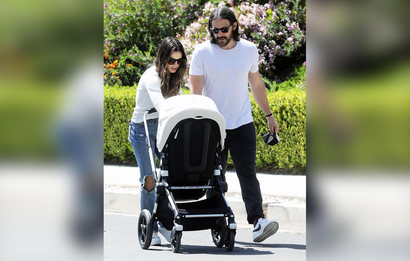 jenna dewan and steve kazee walking with baby