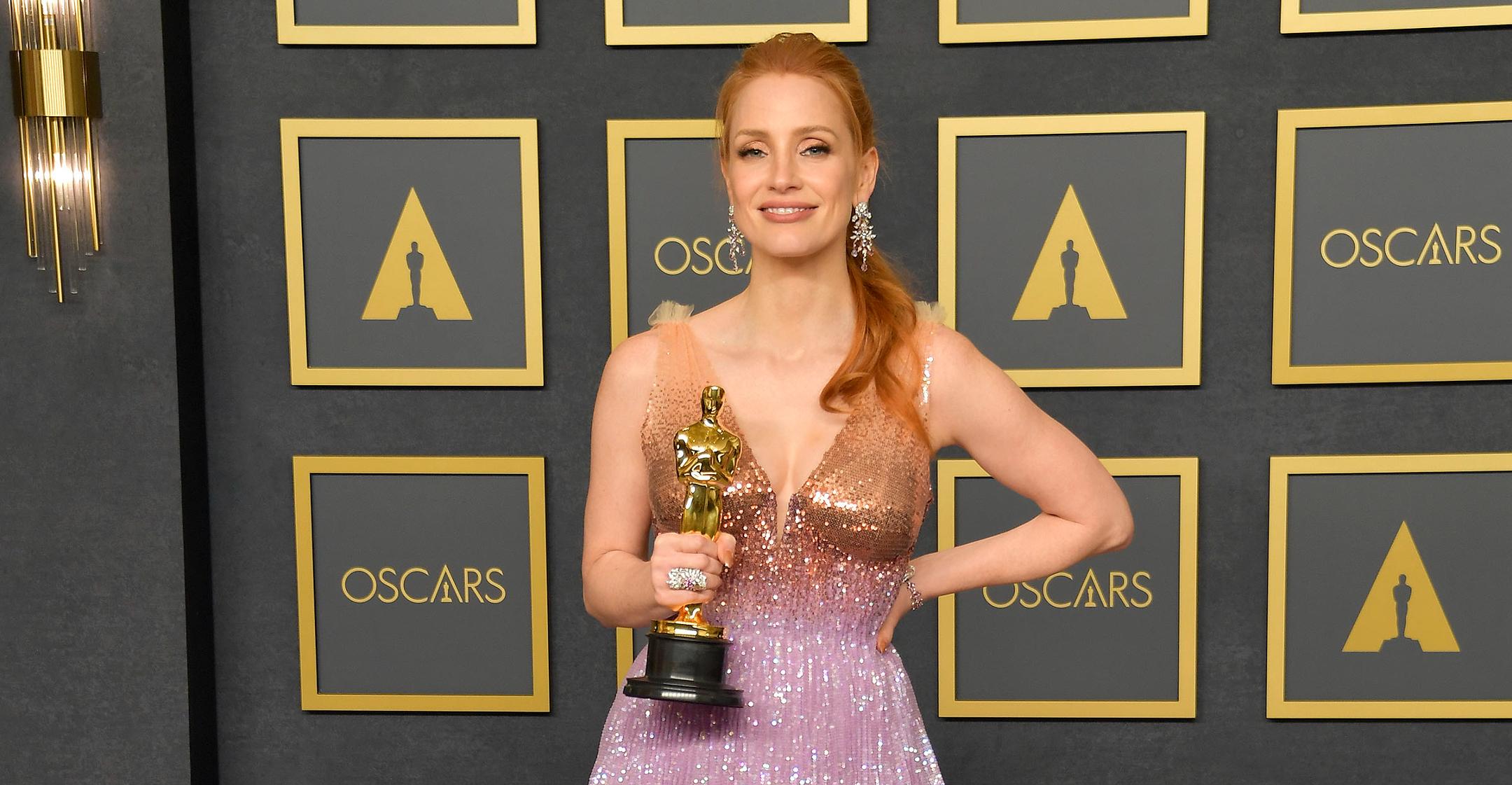 jessica chastain oscars gown