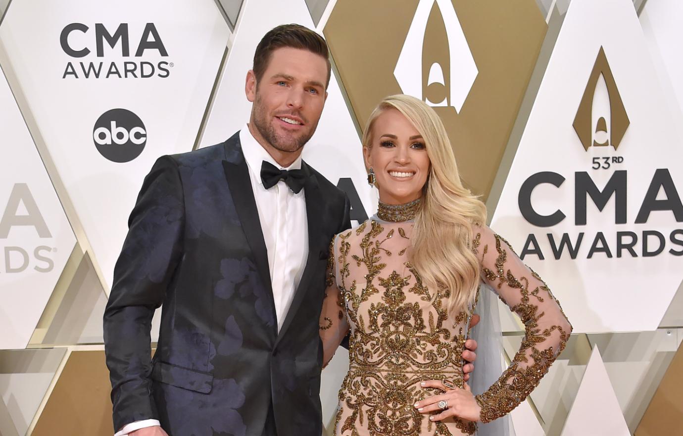 carrie underwood pokes fun at husband mike fisher tiktok video watch