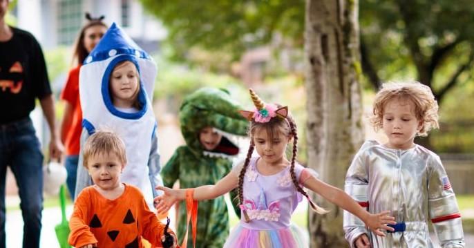 top halloween safety tips