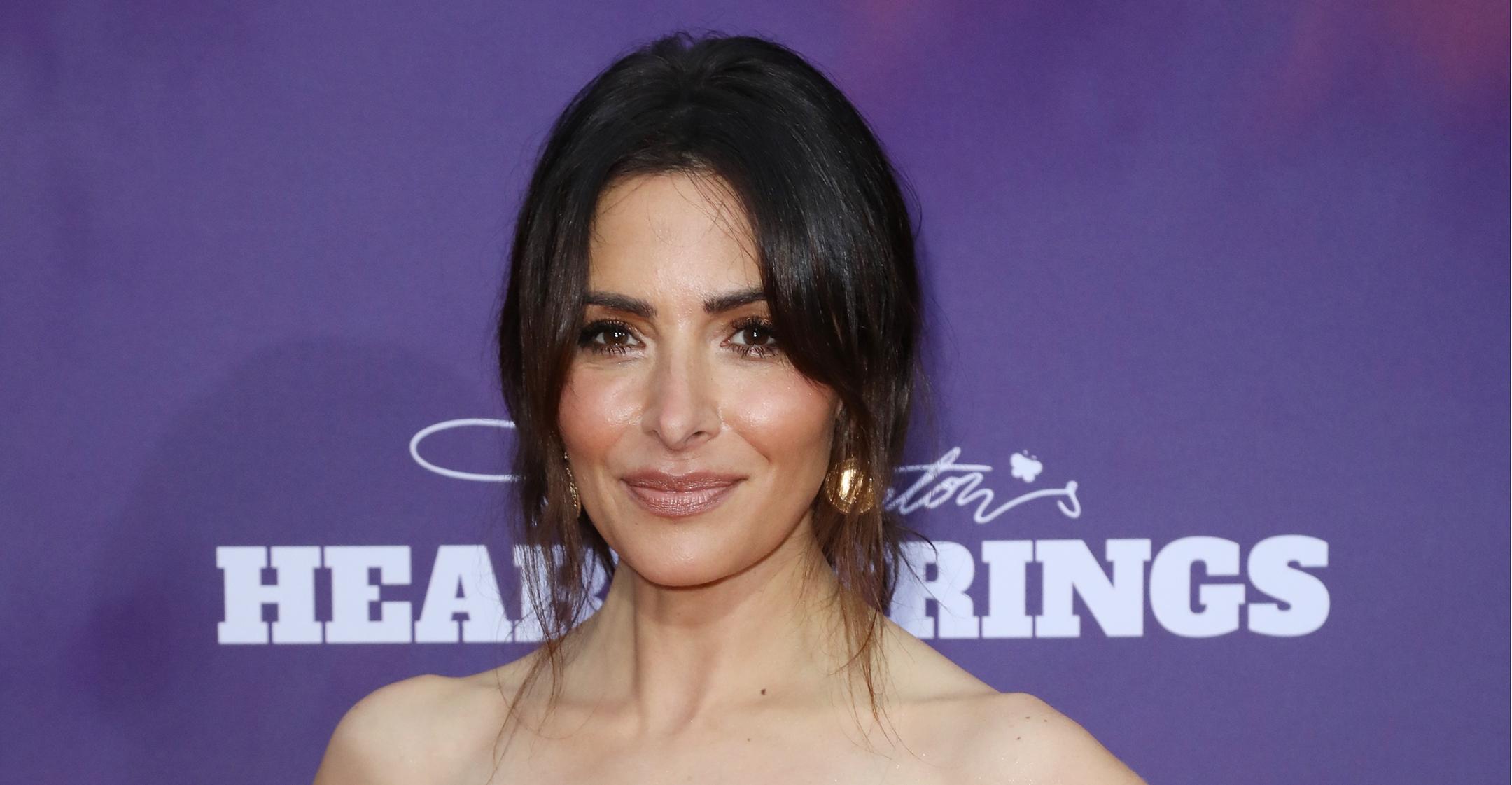 sex life star sarah shahi tips for keeping spicy in bedroom