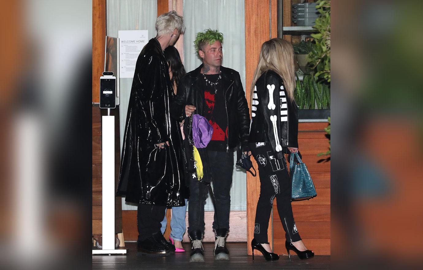 megan fox and machine gun kelly do a double date with avril lavigne and mod sun