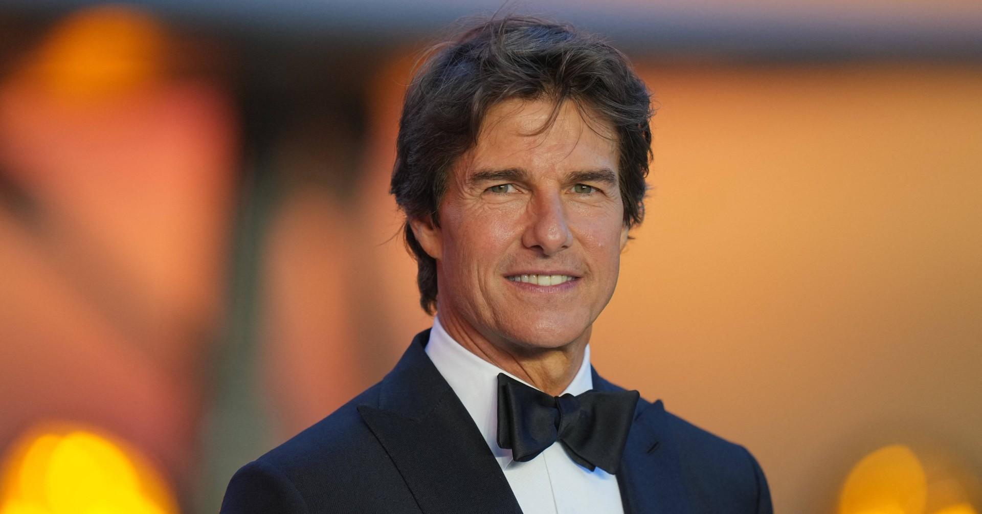 inside tom cruise mysterious life