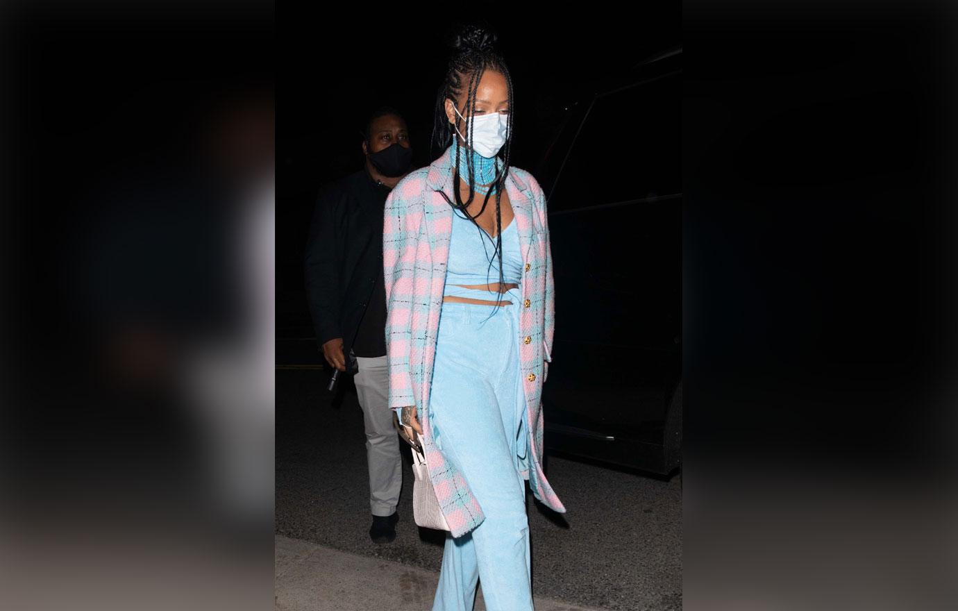 stylish rihanna exits italian restaurant giorgio baldi