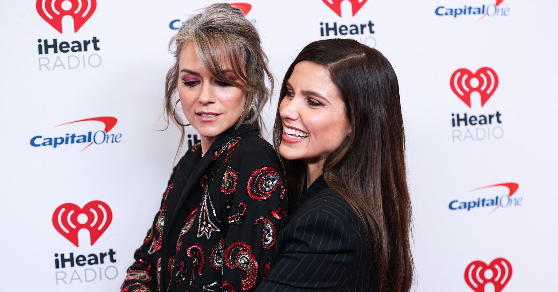 hilarie burton gushes over friends sophia bush ashlyn harris supporting