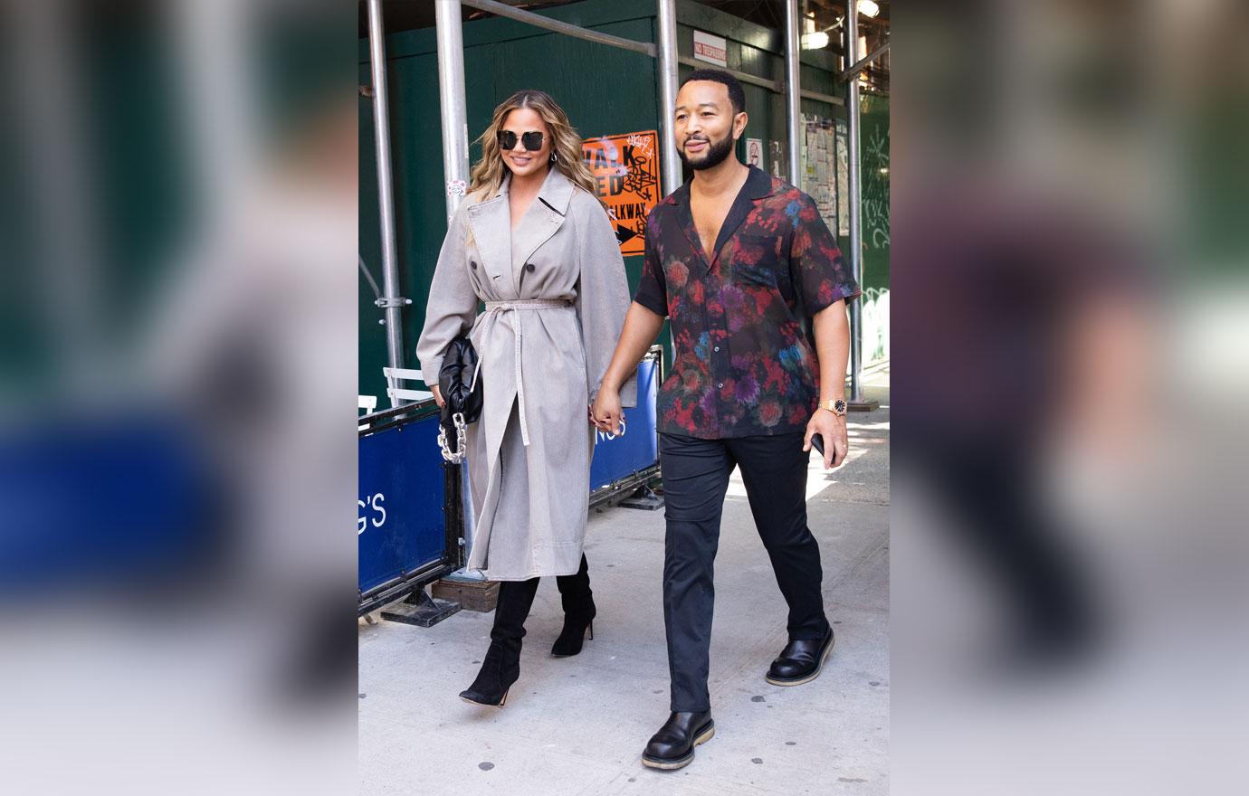 chrissy teigen and john legend sighting in downtown manhattan