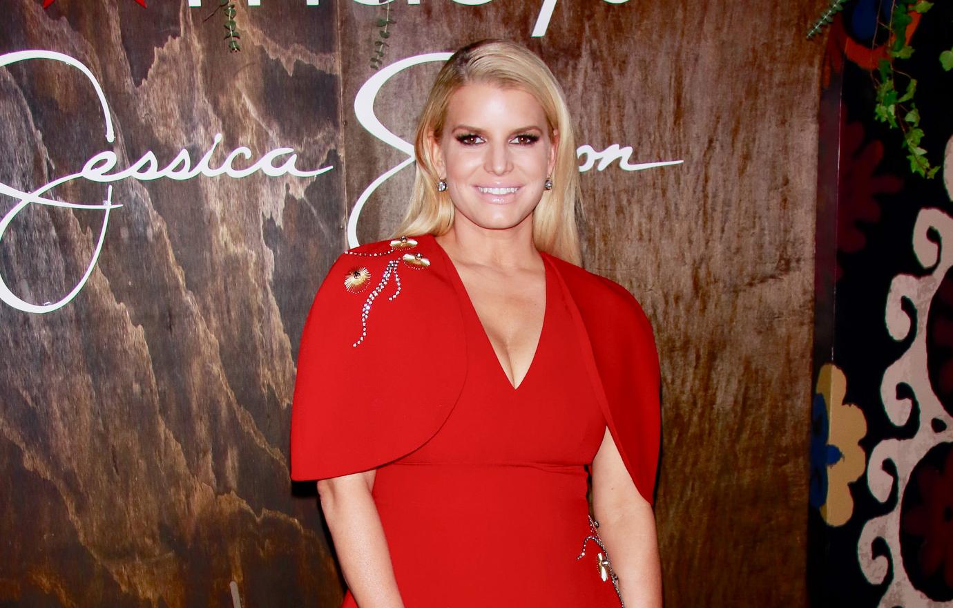 Jessica Simpson Shows Off In New Bikini Pic After 3rd 100LB Weight Loss