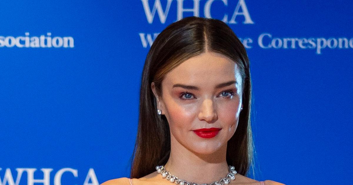 Miranda Kerr's extreme health precautions go viral