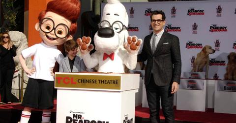 Ty Burrell Dishes On Traveling With His 2 Daughters & Wife