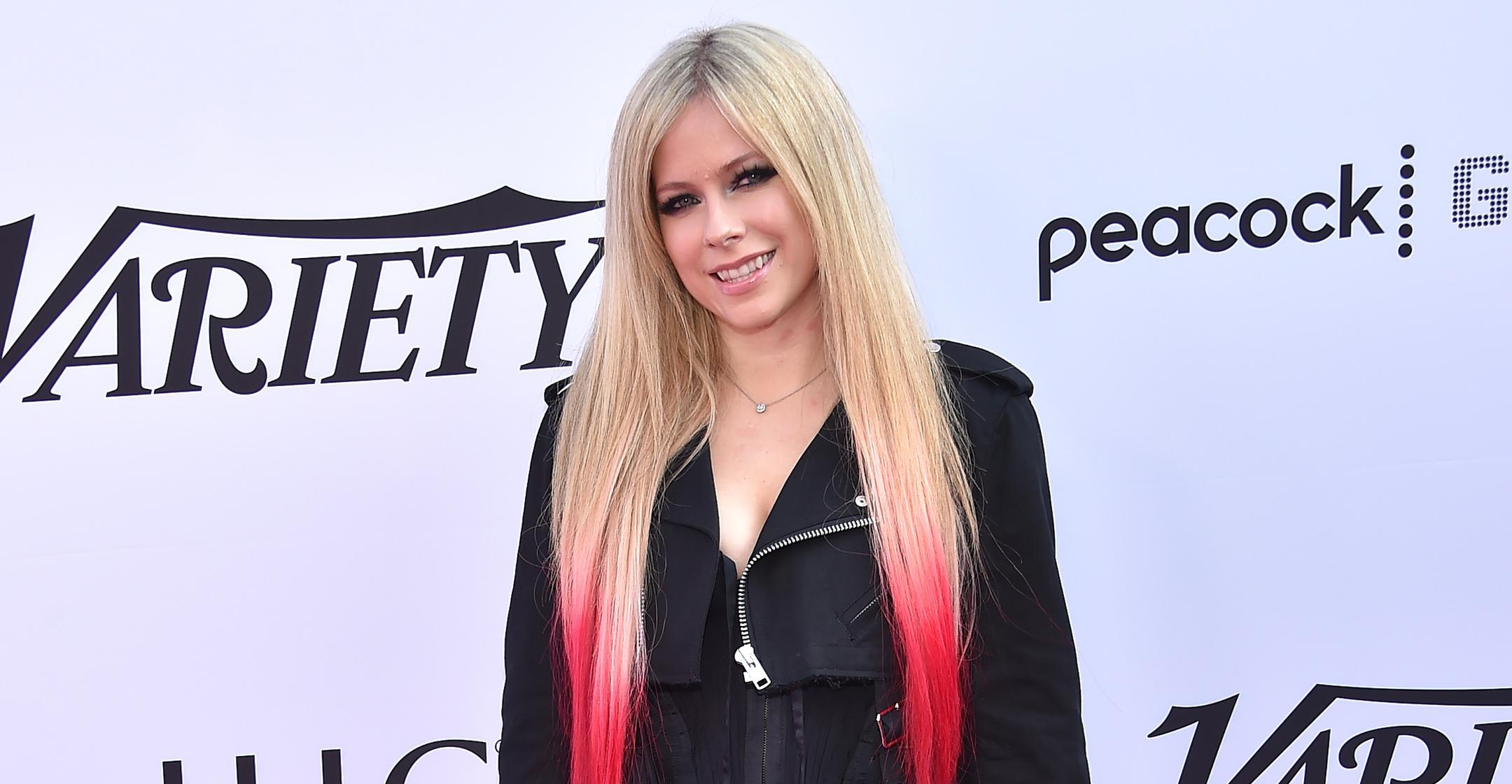 avril lavigne fight for place industry