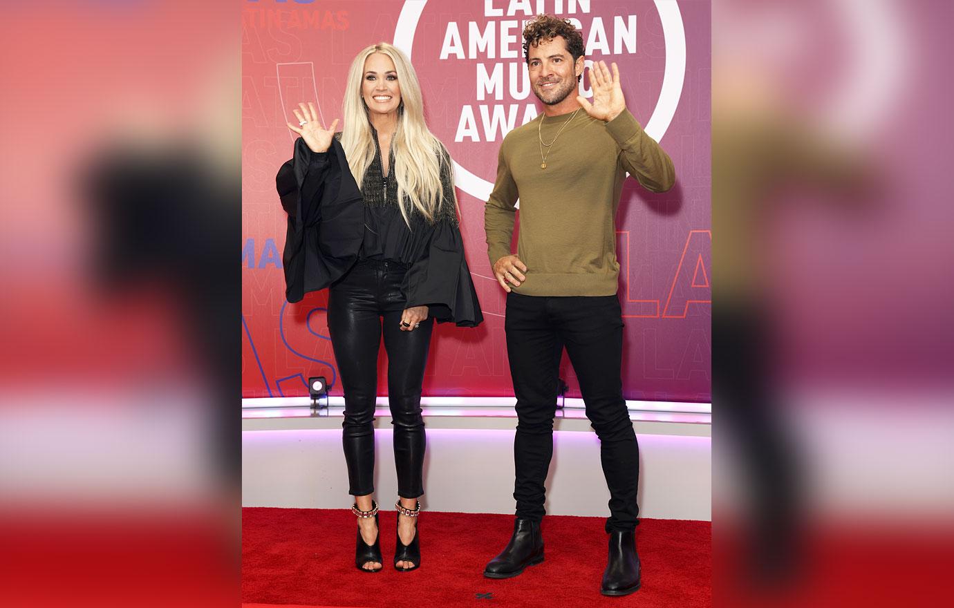 Carrie Underwood's Iris van Herpen Dress at the Latin AMAs