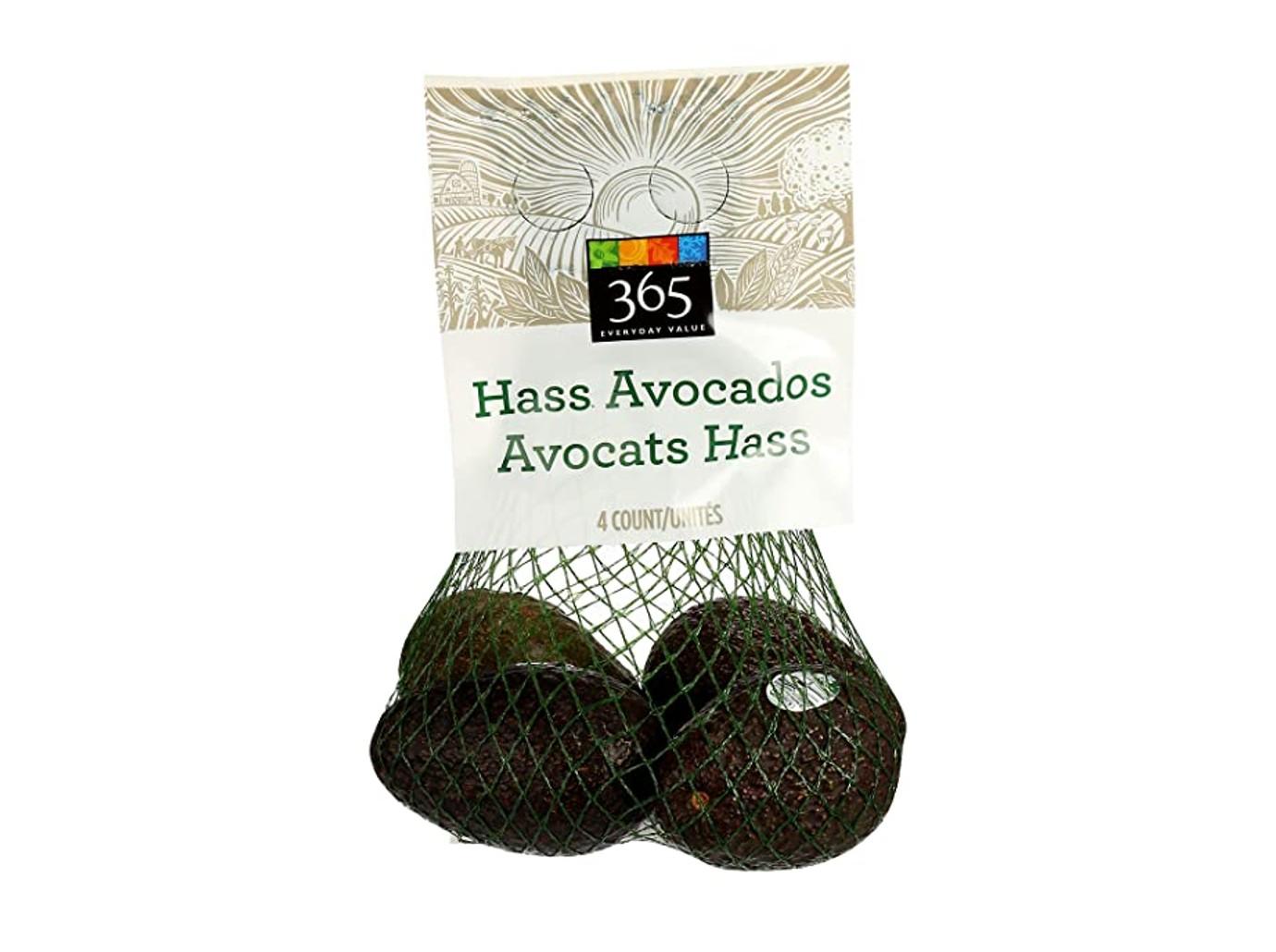 https://media.morninghoney.com/brand-img/QRf8RciQF/0x0/mom-shares-genius-hack-for-keeping-avocados-fresh-for-up-to-a-month-1-1650653417238.jpg