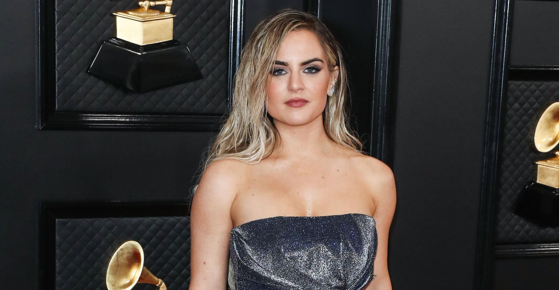 singer jojo reveals the masked singer helped conquer stage fright find confidence again