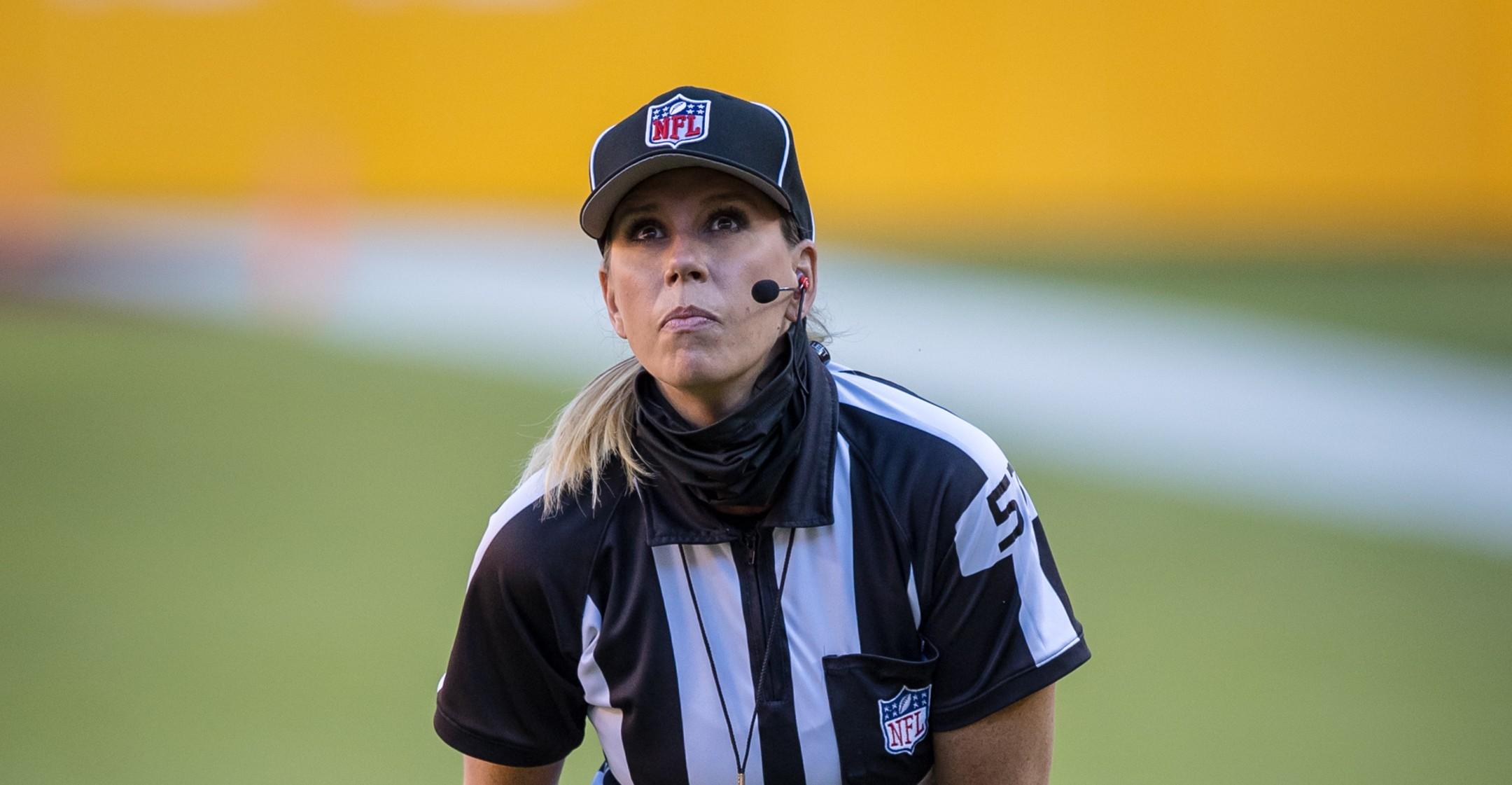 Why NFL referee Sarah Thomas wore an angel pin at Super Bowl