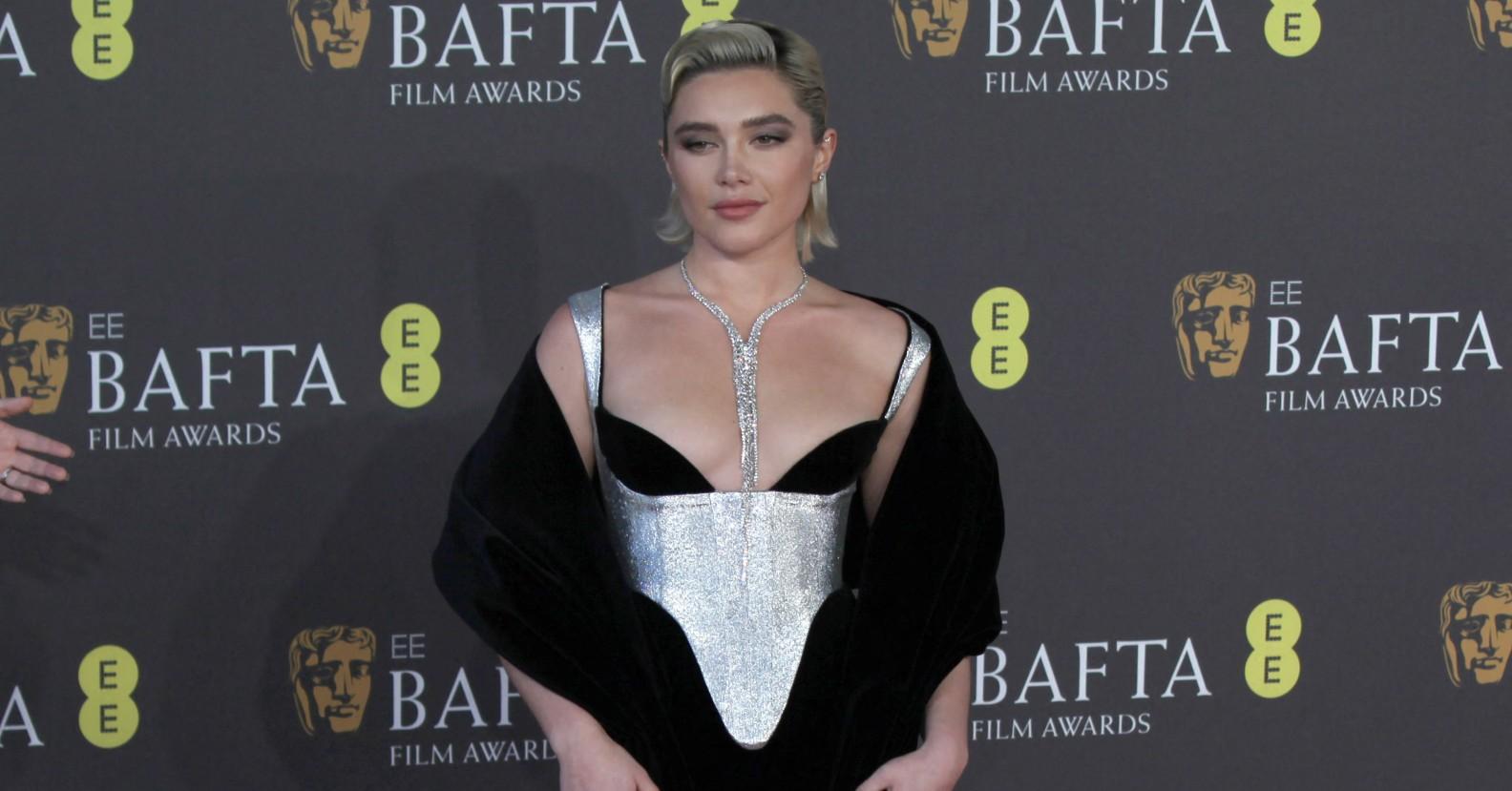 florence pugh admits online criticism weight really painful to see