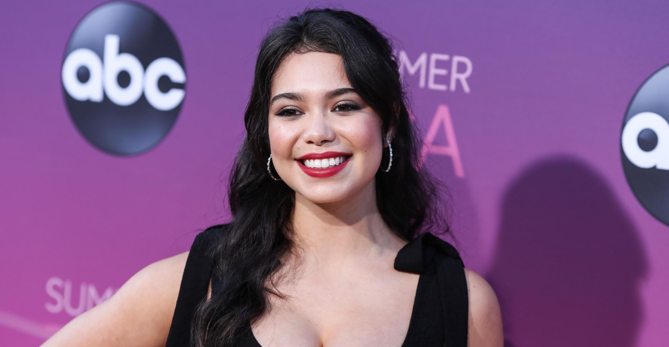 moana star aulii cravalho tells girls finding voice power accomplish dreams