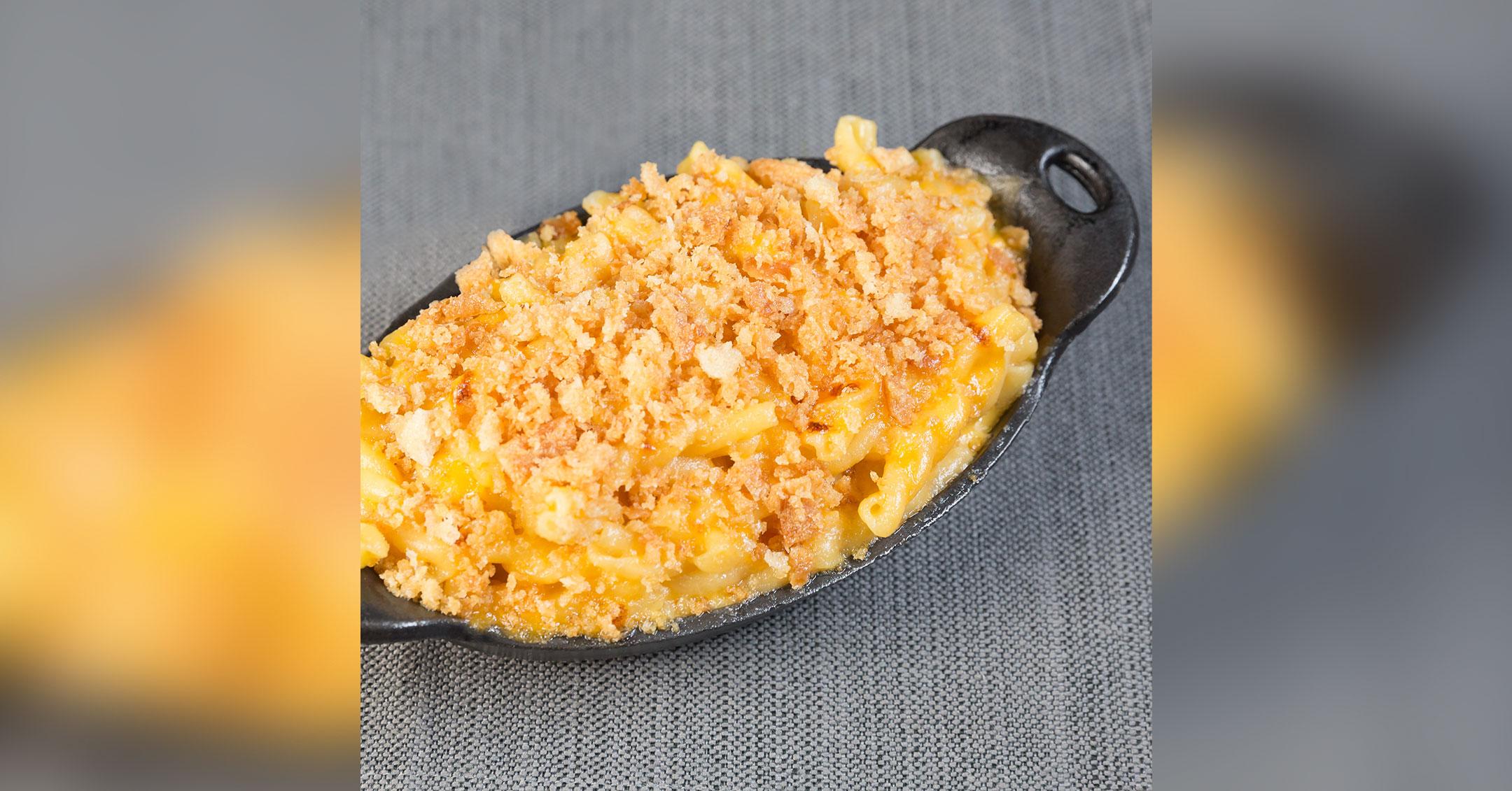 grand lux cafe macaroni cheese skillet pp