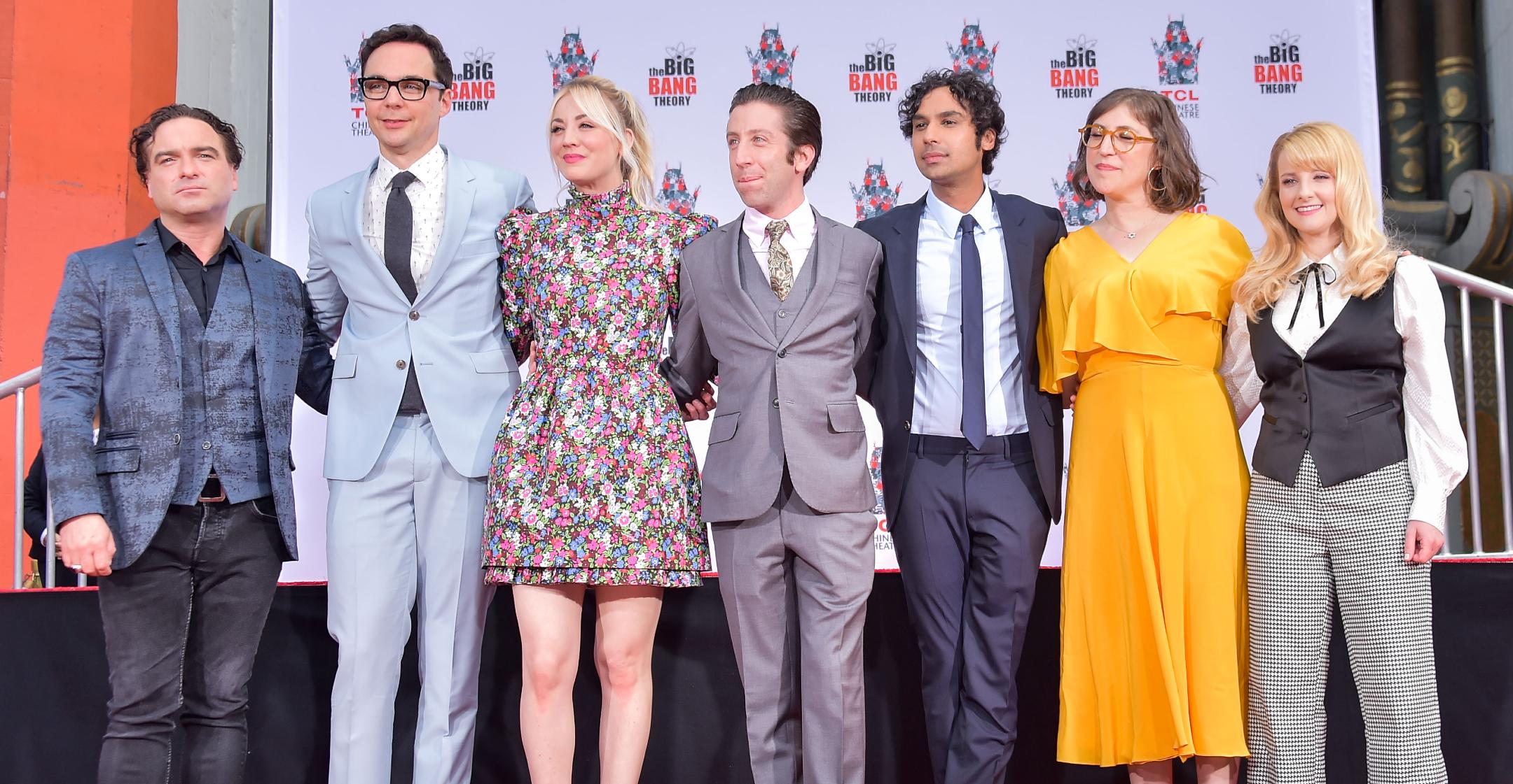 kaley cuoco would love friends style reunion big bang theory cast