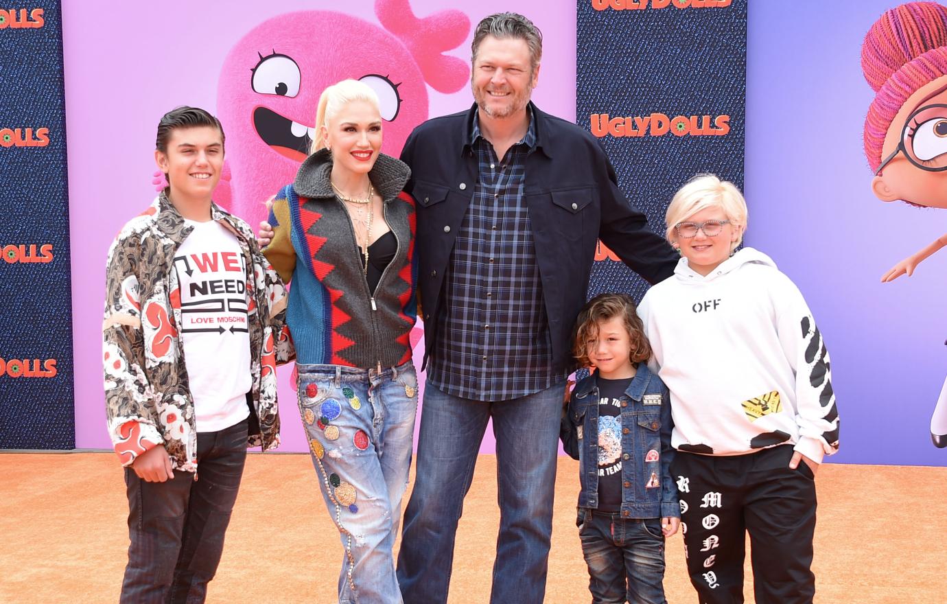 blake shelton love gwen stefanis sons