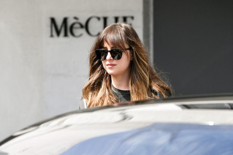 dakota johnson live main article