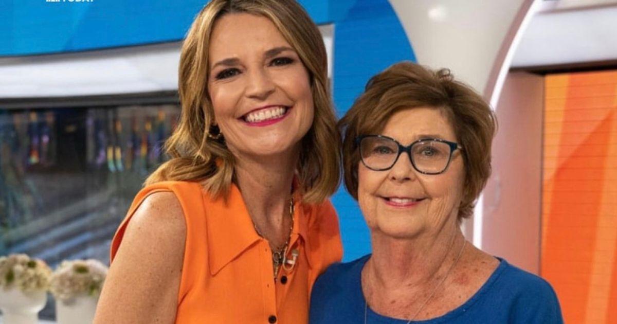 Savannah Guthrie with her mother before her disappearance 