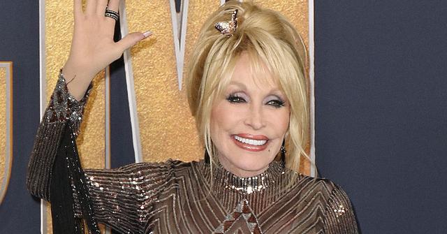 Dolly Parton Helps Others In Need Because She Grew Up Dirt-Poor