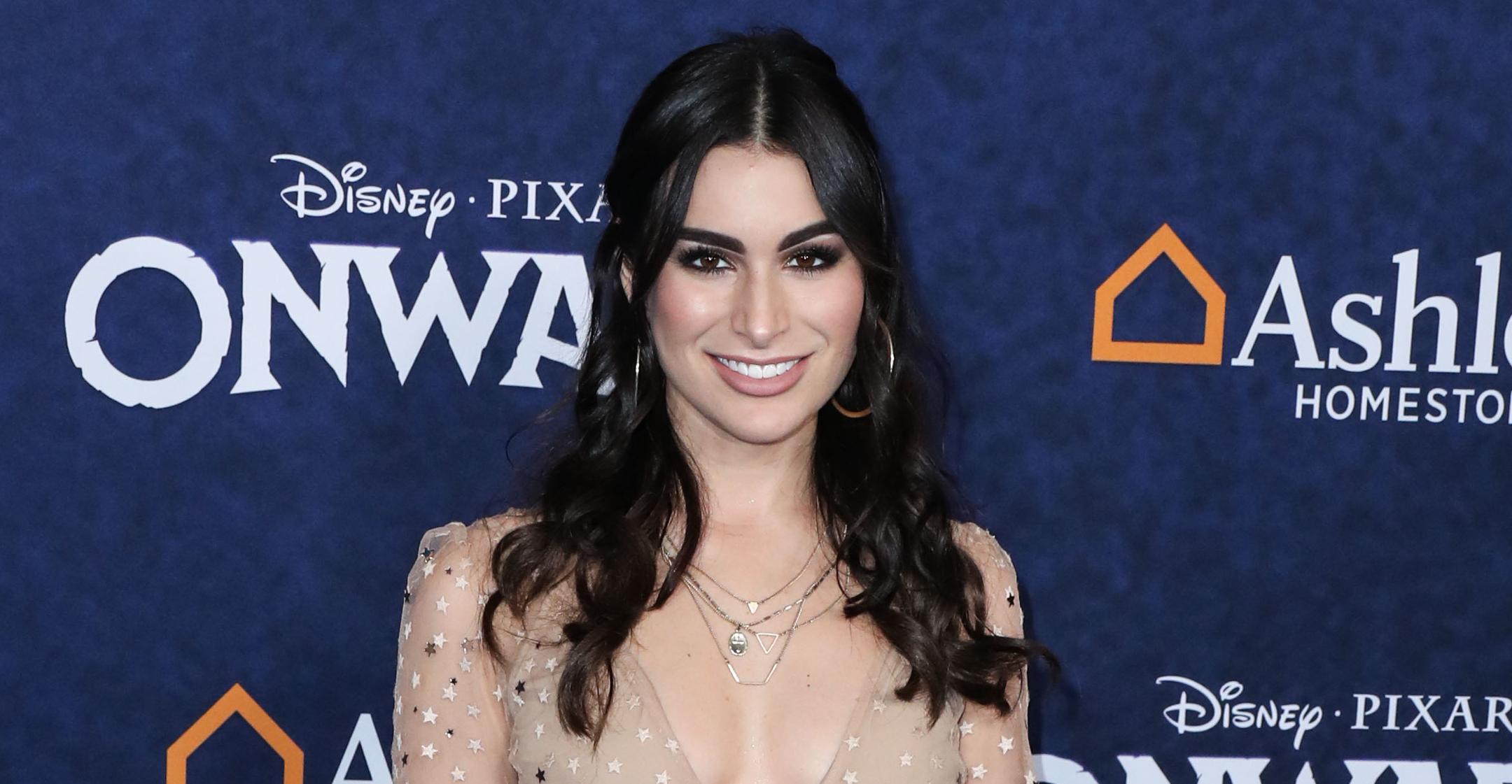 ashley iaconetti pregnancy