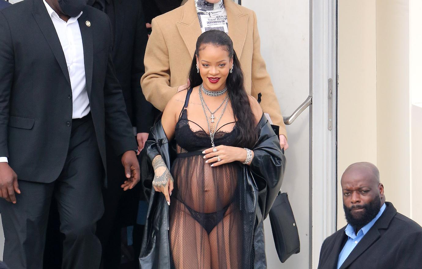 rihanna pregnancy journey