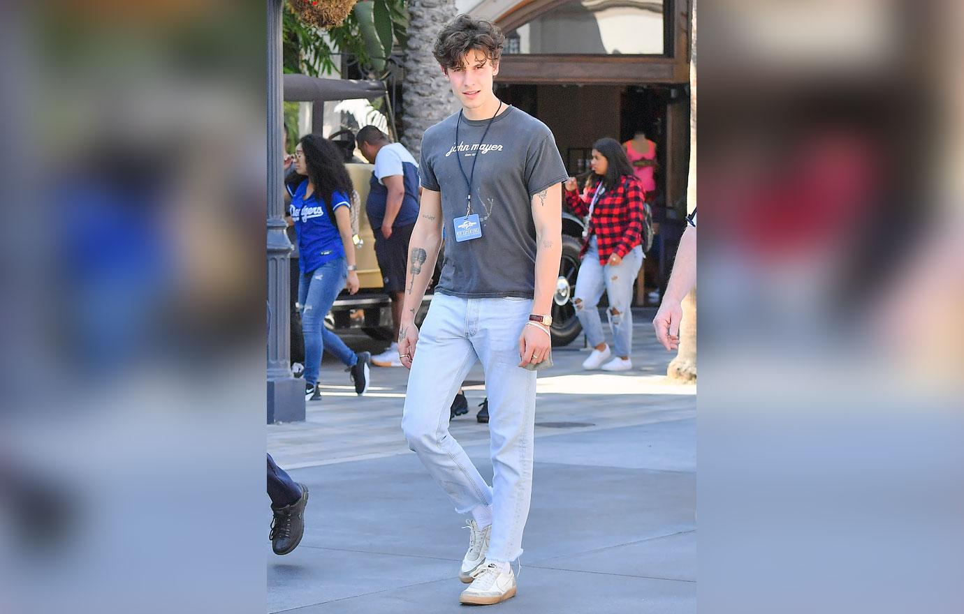 Shawn mendes clearance casual outfits