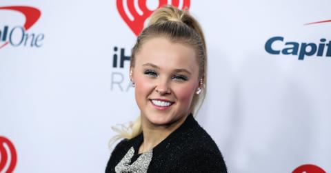 jojo siwa anniversary coming out role model