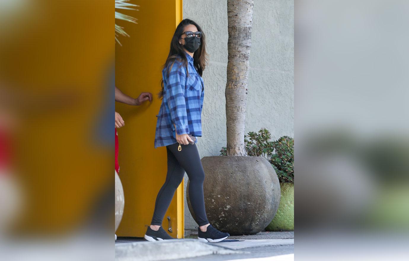 Olivia Munn Works Out in Classic Leggings, Flannel & Slip-On Sneakers