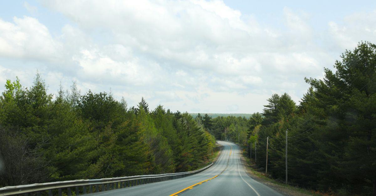 Image of Highways in Maine are referred to as turnpikes.