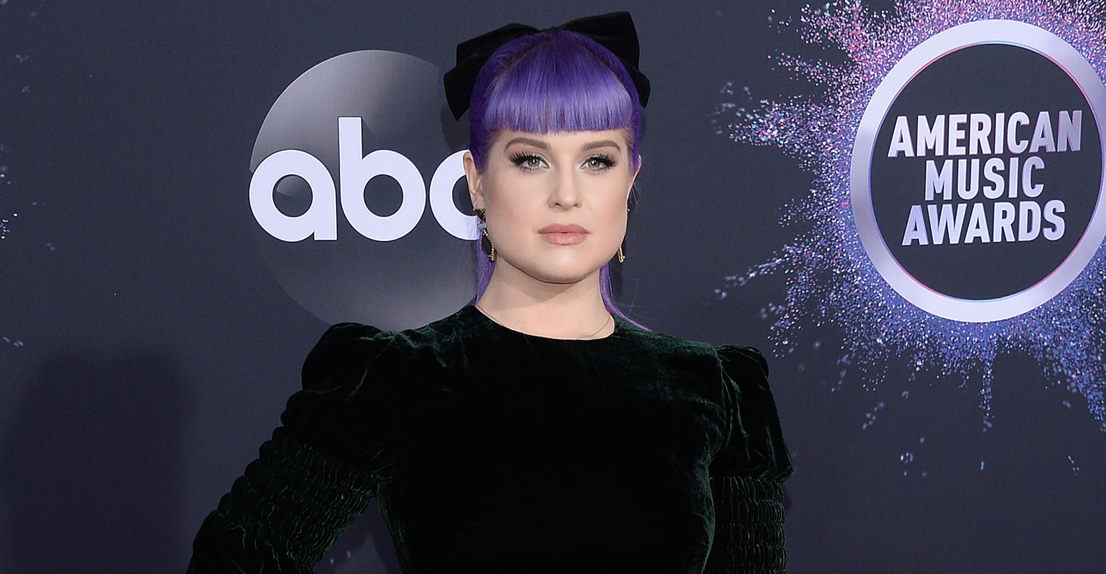 kelly osbourne came clean about relapse to help other people