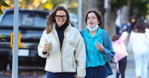 jennifer garner daughter seraphina watched juno together
