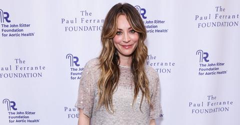 Photo of Kaley Cuoco.