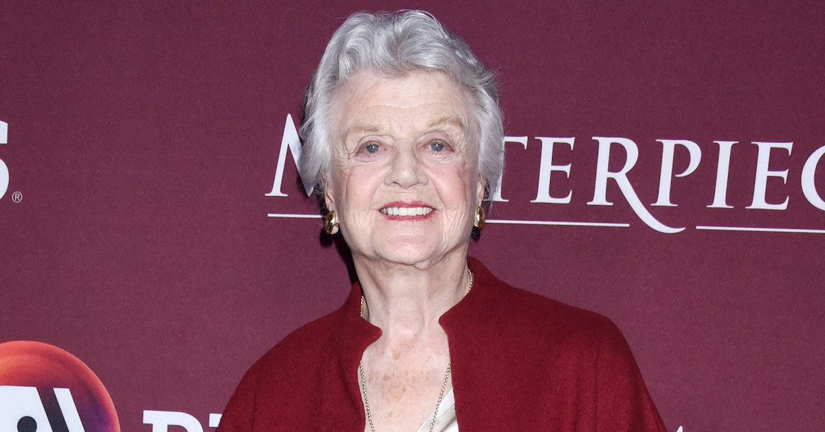 angela lansbury smiling