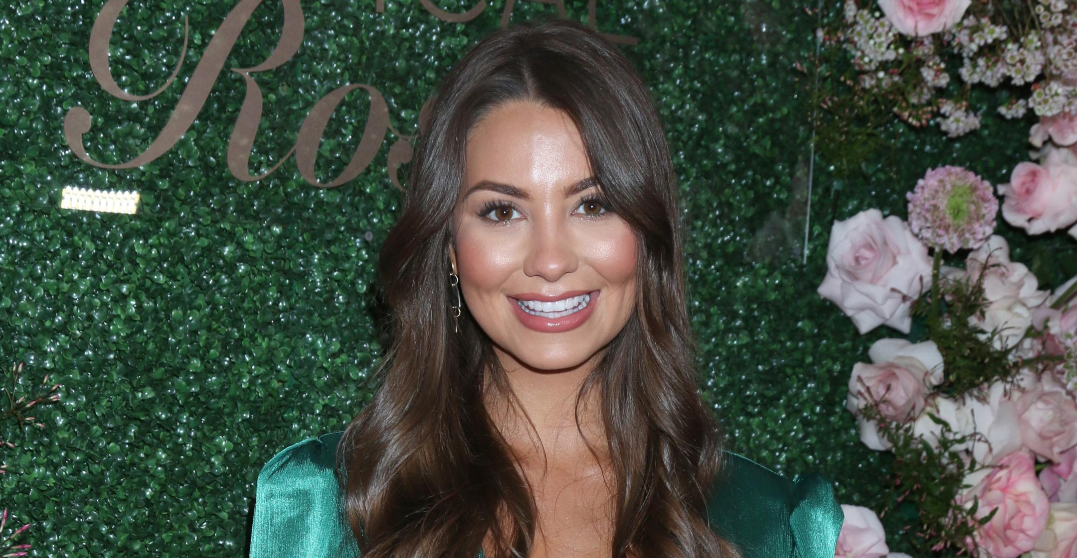 bachelor alum kelley flanagan getting toxins out of her life after lyme disease diagnosis