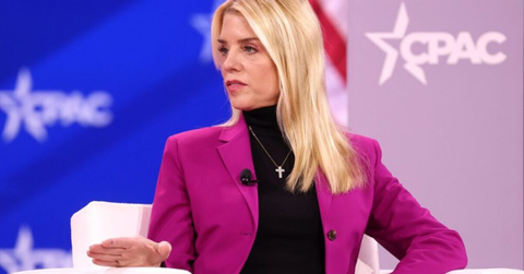 Congresswoman demands Pam Bondi be impeached